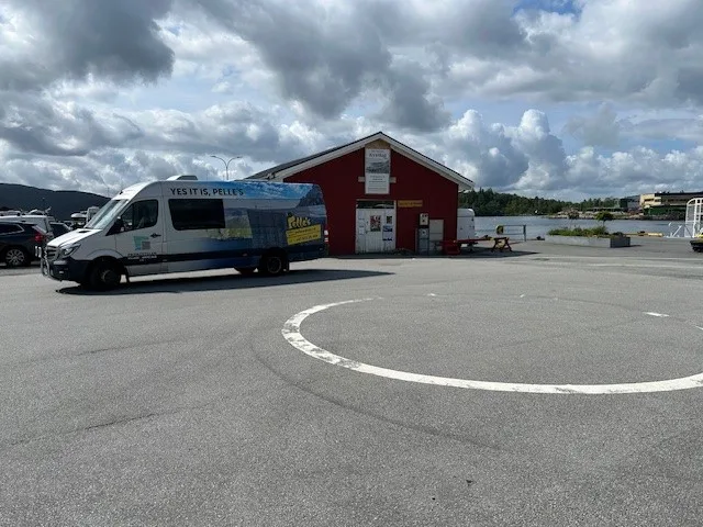 Jørpelandsvågen 12:00